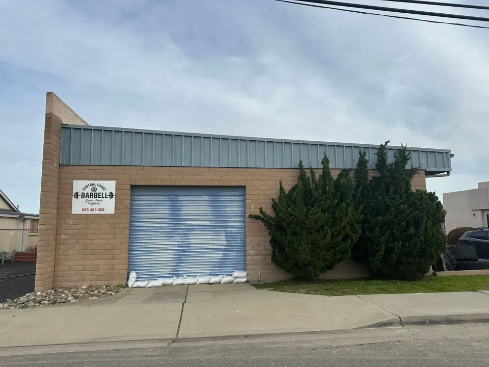 Brick commercial building at 1081 Highland Way
