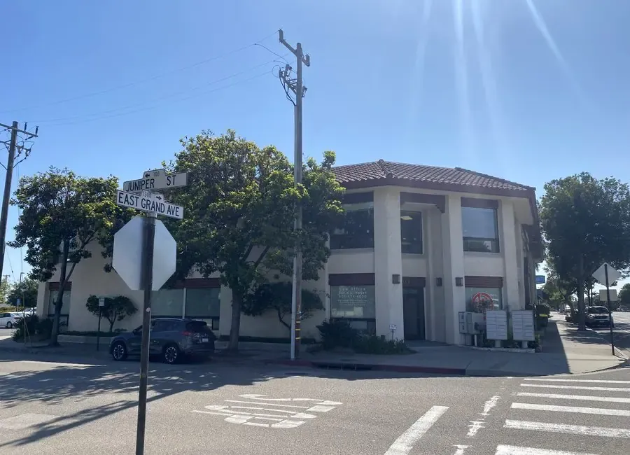 Central Financial Center, a two-story office building